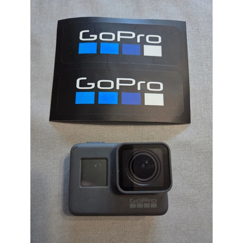 GoPro Hero 5 - Black Edition - with Huge Accessory Bundle - Excellent Condition - Picture 3 of 9
